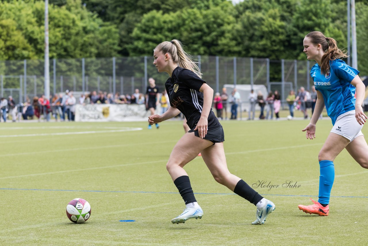 Bild 141 - wBJ SC Condor - VfL Pinneberg : Ergebnis: 3:2